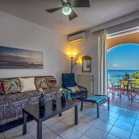 Boutique Seafront Apartment